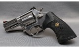 Smith & Wesson ~ 686-6 ~ .357 Magnum - 2 of 3