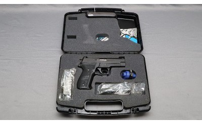 Sig Arms ~ P226 Michigan State Police ~ .40 S&W - Image 5 of 6