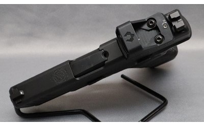 Springfield Armory ~ Hellcat Pro Gear Pac ~ 9MM Luger - Image 3 of 5