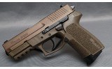 Sig Sauer ~ SP2002 ~ .40 S&W - Image 2 of 5