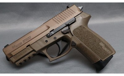 Sig Sauer ~ SP2002 ~ .40 S&W - Image 2 of 5