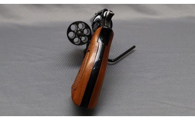 Smith & Wesson ~ 12-2 ~ 38 SPL CTG - Image 3 of 4