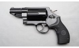 Smith & Wesson ~ Governor ~ .45 Colt/.410 - 2 of 3