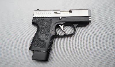 Kahr Arms ~ CM9 ~ 9mm Luger