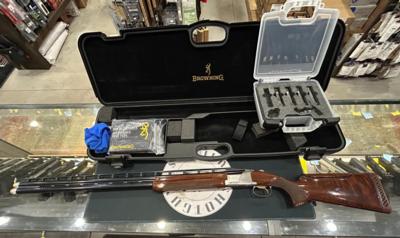Browning 725 Pro Trap – 12 Gauge – 32? Barrel – Briley + Factory Chokes – Weight System – Negrini Case