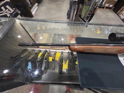 Browning BAR Safari – 7mm Rem Mag – BOSS System – Leupold VX-II 3-9x40 – Walnut - Image 9 of 11