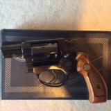 Smith-Wesson 36 - 6 of 8