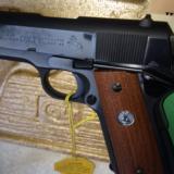 Colt Combat Commander .45 - 12 of 15