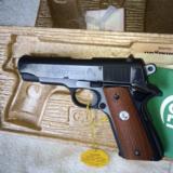 Colt Combat Commander .45 - 11 of 15