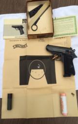 Walther PPK-S 7.65 .32 - 5 of 15