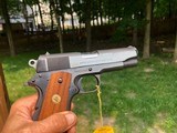 Colt 1911 Combat Commander .45acp - 9 of 13