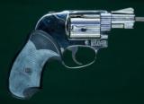 Smith & Wesson --- Model 38 Airweight --- .38 Special - 4 of 5