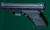 Heckler & Koch --- P7-M13 Squeeze-Cocking Pistol -- 9mm - 4 of 6