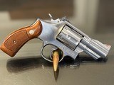 Smith & Wesson Model 66 4 357 Magnum 2.5
Pinned Barrel SS 6 Shot K Frame Revolver