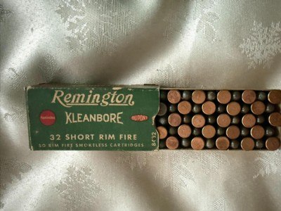 Remington Kleanbore 32 Short Rim Fire Cartridges Vintage