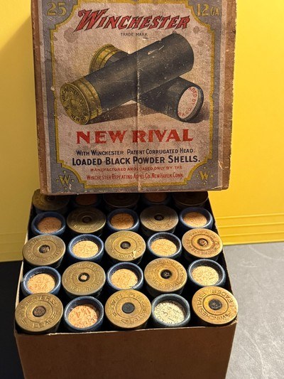 Winchester New Rival Black Powder Paper Shot Shells 12 gauge - Image 1 of 7