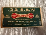 Vintage Dogbone 32 S & W Smokeless Cartridges - Image 1 of 7