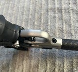 Smith & Wesson SW22 Victory 22 performance center carbon fiber - 8 of 14