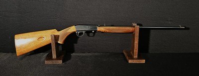 Browning SA-22 .22 L.R. Grade I Rifle - Image 10 of 19