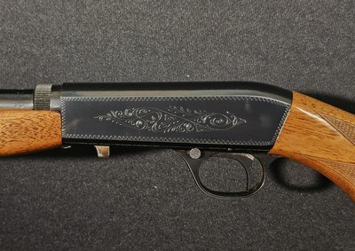 Browning SA-22 .22 L.R. Grade I Rifle - Image 3 of 19