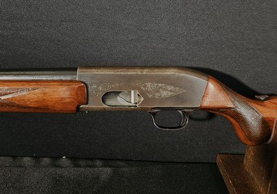 Browning Double Automatic 12 Ga. 2 3/4'' Shotgun - Image 3 of 17