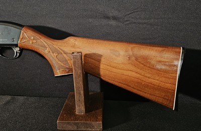 Remington 1100 12 Ga. 2 3/4'' Shotgun - Image 2 of 19