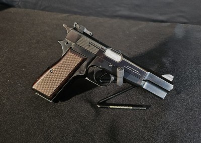 Browning Hi Power 9 MM Pistol - Image 4 of 9