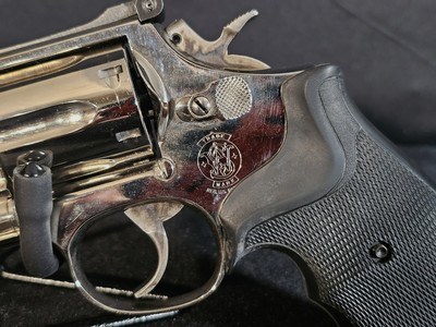 Smith & Wesson 19-5 .357 Magnum Revolver - Image 2 of 10