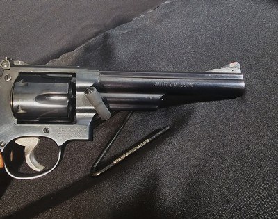 Smith & Wesson 57-6 .41 Magnum Revolver - Image 9 of 14