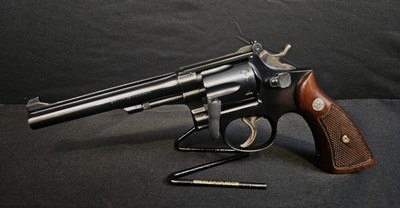 Smith & Wesson K-22 Masterpiece Revolver - Image 2 of 21