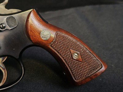 Smith & Wesson K-22 Masterpiece Revolver - Image 3 of 21