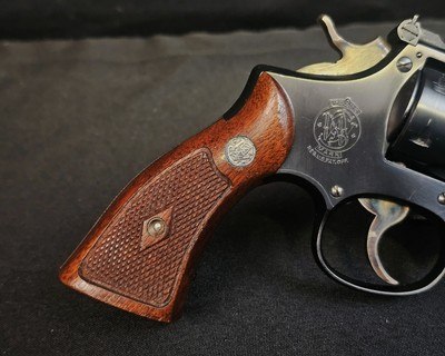 Smith & Wesson K-22 Masterpiece Revolver - Image 9 of 21