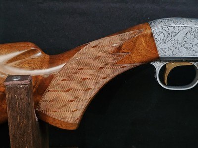 Browning SA-22 .22 LR Grade III - Image 16 of 25