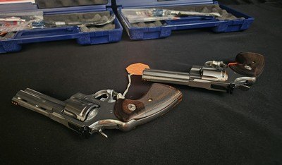 Pair of Colt Pythons .357 Magnum (Consecutive Numbers) - Image 4 of 8