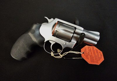 Colt Magnum Carry 357 Magnum Revolver - Image 3 of 7