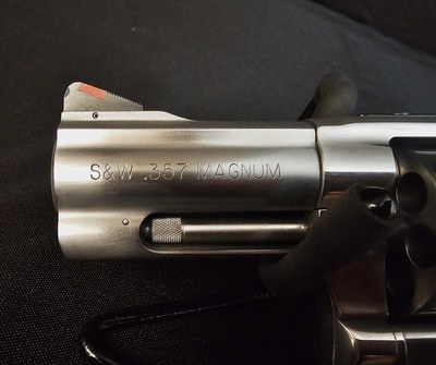 Smith & Wesson M686 Plus .357 Magnum Revolver - Image 3 of 10