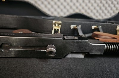 Auto Ordnance Thompsons 1927 A5 Pistol With 50 round Drum and Violin Case - Image 16 of 22