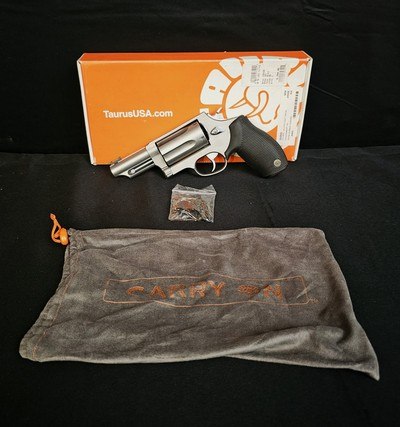 Taurus Judge 45 L.C./.410 Ga. Revolver