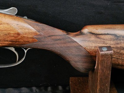 Browning Superposed 12 Ga. 2 3/4'' Grade III Shotgun - Image 3 of 25