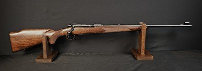 Winchester Model 70 .243 Featherweight Rifle - Image 11 of 19