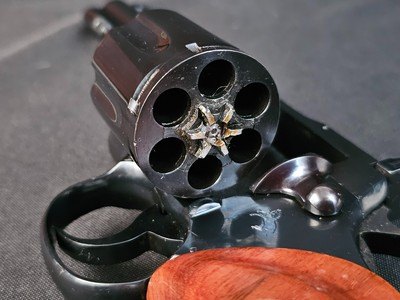Colt Python .357 Magnum Revolver - Image 15 of 17