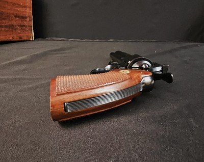 Colt Python .357 Magnum Revolver - Image 6 of 17