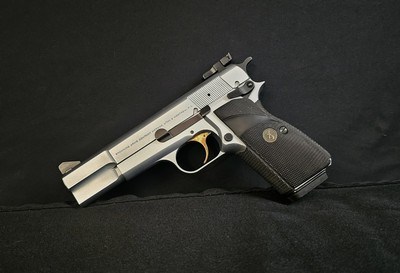Browning Hi Power 9 MM Pistol - Image 2 of 11