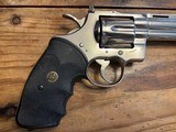 Colt Python .357 Magnum - 10 of 15