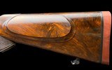 FABULOUS HOLLAND & HOLLAND ROYAL EJECTOR SIDELOCK 30 SUPER DOUBLE RIFLE - 4 of 13