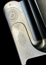 ELEGANT FAMARS ABBIATICO SALVINELLI 20GA - EXCALIBUR O/U-REMOVABLE TRIGGERPLATE ACTION - DASSA ENGRAVED - EXHIBITION WOOD - CASE - 2 of 13