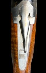 FN BROWNING B125 SUPERLIGHT SUPERPOSED GAME GUN - JP BAILEY GAME SCENE ENGRAVED-BEAUTIFUL WOOD - LOOOK! - 6 of 15