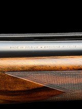FN BROWNING B125 SUPERLIGHT SUPERPOSED GAME GUN - JP BAILEY GAME SCENE ENGRAVED-BEAUTIFUL WOOD - LOOOK! - 12 of 15