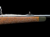 SUPERB MAUSER 4000 DELUXE ENGRAVED 222 BOLT RIFLE - GOLD GAME ENGRAVED - DETACHABLE RINGS - 8 of 16