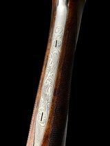 BROWNING --
GRADE VI
-
SUPERLIGHT CITORI --
20GA --
GAME GUN
-- LEATHER COVERED PAD - GOLD INLAYS
-
NICE UPLAND GUN - 10 of 15